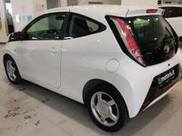 usata Toyota Aygo 1.0 VVT-i 69 CV 5 porte x-play