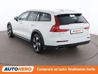 Usata Volvo V60 CC Business Edition 197 CV (144 kW) 2021 Bianco Station wagon