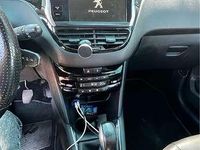 Usata Peugeot 208 Allure 92 CV (67 kW) 2014 Grigio Utilitaria