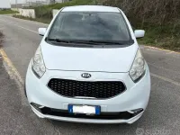 Usata Kia Venga 128 CV (94 kW) 2018 Bianco Utilitaria
