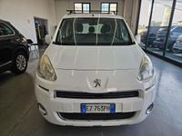 Begagnad Peugeot Partner Tepee Outdoor 92 HK (67 kW) 2015 Minibuss