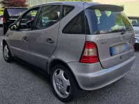 Usata Mercedes A190 Elegance 125 CV (91 kW) 2001 Argento Utilitaria