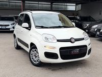 Usata Fiat Panda Lounge 69 CV (50 kW) 2012 Bianco Utilitaria