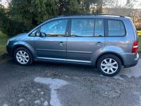 Usata VW Touran 140 CV (102 kW) 2005 Grigio Monovolume