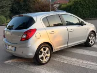 Usata Opel Corsa Enjoy 90 CV (66 kW) 2009 Grigio Utilitaria