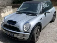 Usata Mini ONE 90 CV (66 kW) 2003 Argento Utilitaria