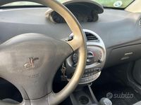 Usata DR DR1 83 CV (61 kW) 2011 Grigio Utilitaria