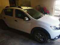 Usata Dacia Sandero Stepway 90 CV (66 kW) 2017 Bianco Berlina
