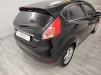 Usata Ford Fiesta Titanium 80 CV (58 kW) 2014 Nero Utilitaria