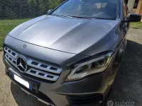 Usata Mercedes GLA180 Style 122 CV (89 kW) 2019 Grigio SUV