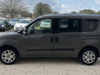 Usata Fiat Doblò Lounge 120 CV (88 kW) 2016 Grigio Monovolume