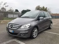 Usata Mercedes B200 193 CV (141 kW) 2009 Grigio Monovolume