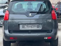 Usata Peugeot 5008 115 CV (84 kW) 2013 Grigio Monovolume