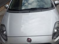 Usata Fiat Grande Punto 85 CV (62 kW) 2013 Grigio Utilitaria