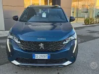 Usata Peugeot 5008 S 131 CV (96 kW) 2023 Blu SUV
