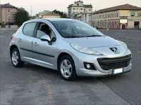 Usata Peugeot 207 73 CV (53 kW) 2010 Argento Berlina