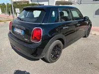 Usata Mini One D 102 CV (75 kW) 2017 Nero Utilitaria
