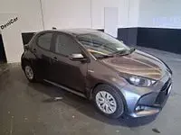 Usata Toyota Yaris Business Edition 92 CV (67 kW) 2021 Grigio Utilitaria