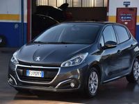 Usata Peugeot 208 Active 68 CV (50 kW) 2017 Grigio Utilitaria
