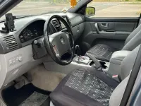 Begagnad Kia Sorento 140 HK (102 kW) 2005 Grå SUV