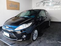 Usata Ford Fiesta Titanium 97 CV (71 kW) 2009 Nero Utilitaria