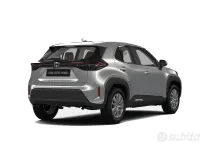 Nuova Toyota Yaris Cross Trend 130 CV (95 kW) 2026 Grigio SUV