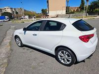 Usata Alfa Romeo Giulietta Progression 105 CV (77 kW) 2013 Bianco Utilitaria