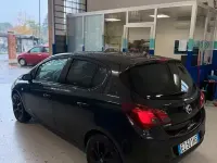 Usata Opel Corsa 90 CV (66 kW) 2015 Nero Utilitaria