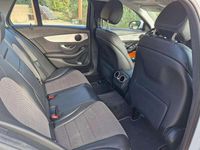 Usata Mercedes C220 AMG line 194 CV (142 kW) 2019 Bianco Station wagon