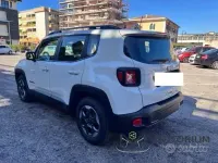 Usata Jeep Renegade Longitude 140 CV (102 kW) 2018 Bianco SUV