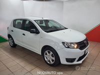Usata Dacia Sandero Lauréate 90 CV (66 kW) 2016 Bianco Berlina