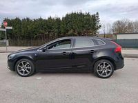 Usata Volvo V40 Ocean Race 120 CV (88 kW) 2015 Berlina