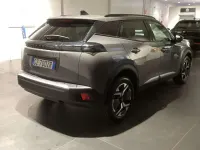 Usata Peugeot 2008 Allure 102 CV (75 kW) 2025 Grigio SUV