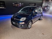 Usata Fiat Panda Lounge 69 CV (50 kW) 2017 Blu Utilitaria