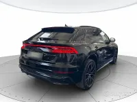Usata Audi Q8 Sport 286 CV (210 kW) 2023 Black metallic SUV
