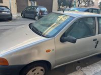 Usata Fiat Punto 73 CV (53 kW) 1997 Grigio Utilitaria