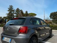 Usata VW Polo Comfortline 90 CV (66 kW) 2015 Grigio Berlina