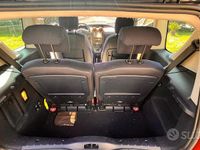 Usata Peugeot 1007 70 CV (51 kW) 2006 Nero Monovolume