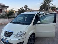 Usata Lancia Musa 2009 Giallo Monovolume