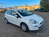 Usata Fiat Punto Lounge 75 CV (55 kW) 2014 Bianco Utilitaria