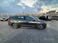 Usata Ford Focus Active 120 CV (88 kW) 2021 Grigio Station wagon