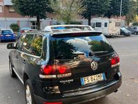 Usata VW Touareg 174 CV (127 kW) 2008 Nero SUV