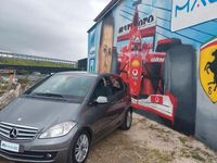 Usata Mercedes A180 Avantgarde 109 CV (80 kW) 2009 Grigio Berlina