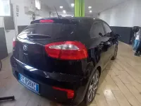 Usata Kia Rio 85 CV (62 kW) 2016 Nero Utilitaria