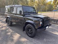 Usata Land Rover Defender SE 122 CV (89 kW) 2015 SUV