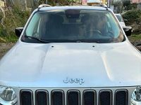 Usata Jeep Renegade 140 CV (102 kW) 2016 Grigio SUV