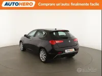 Usata Alfa Romeo Giulietta Super 120 CV (88 kW) 2020 Nero Utilitaria