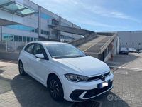 Usata VW Polo 80 CV (58 kW) 2022 Bianco Utilitaria