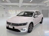 Usata VW Passat GTE 156 CV (114 kW) 2017 Bianco Berlina
