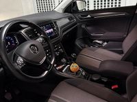 Usata VW T-Roc 150 CV (110 kW) 2018 Grigio SUV